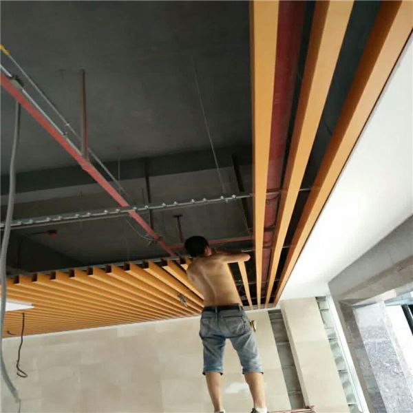 廣東金騰達鋁方通廠木紋鋁方通u鋁方通吊頂 (17)